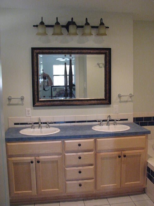 Custom Maple Vanities in Austin, Texas