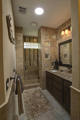 Fine bathroom remodels in Austin, Texas