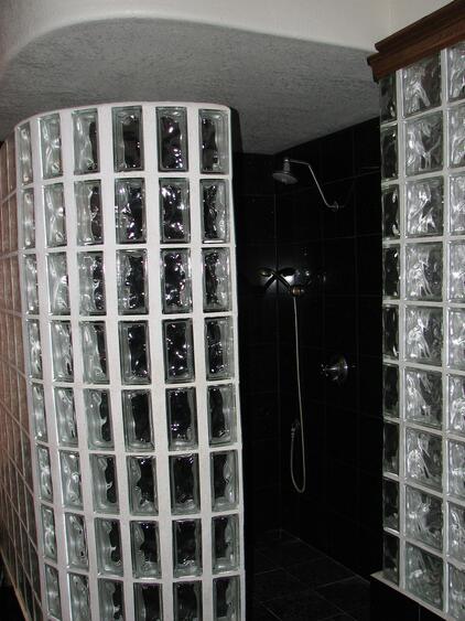 Custom Walk In Showers With Glass Block Walls