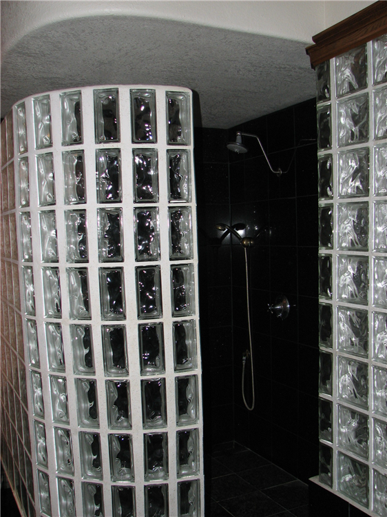 Custom Walk In Showers in Austin