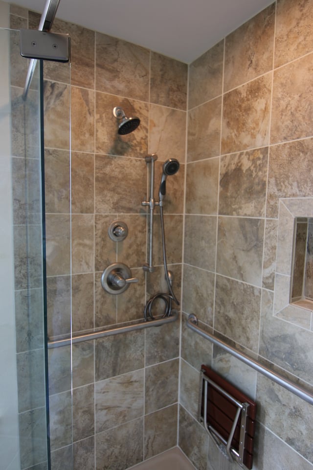 ADA Showers In Austin, Texas ADA Showers In Austin, Texas