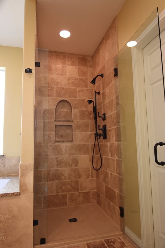 universal design/build roll in showers